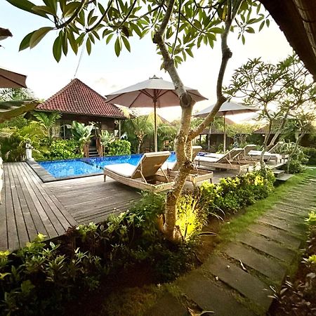 Gedong Nusa Huts Nusa Lembongan Exterior photo