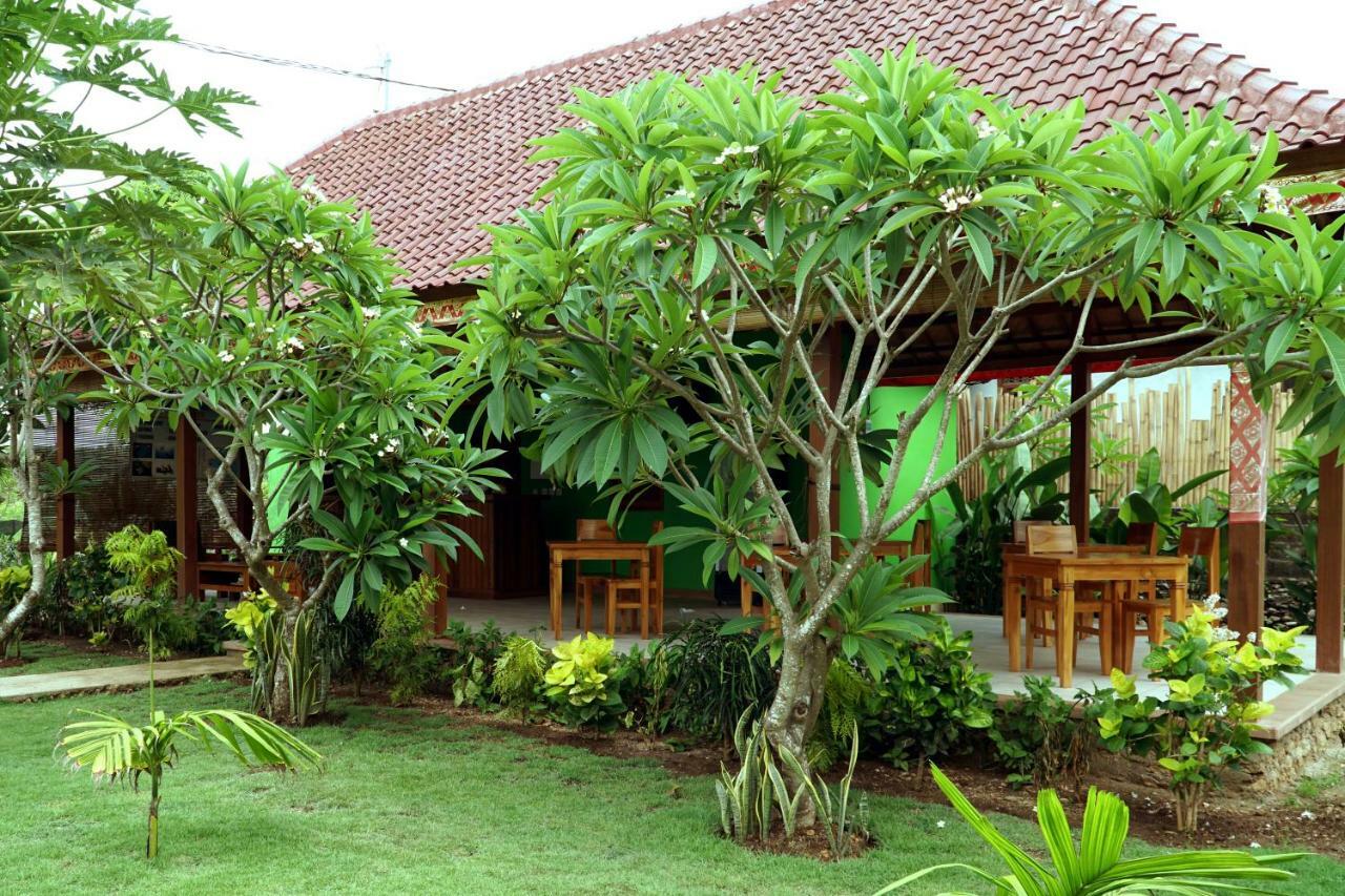 Gedong Nusa Huts Nusa Lembongan Exterior photo